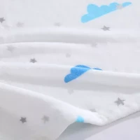Poppy & Fritz Cloud Lightweight Throw
