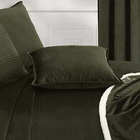 Queen Street Toulhouse Throw Pillow Cover