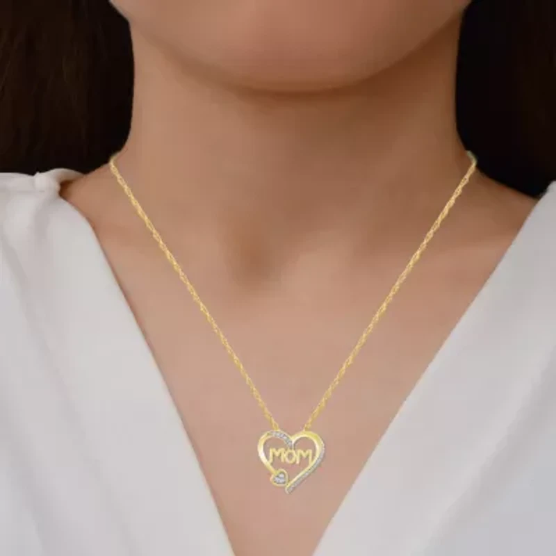 "Mom" Womens 1/10 CT. T.W. Natural White Diamond 10K Gold Heart 18 Inch Pendant Necklace