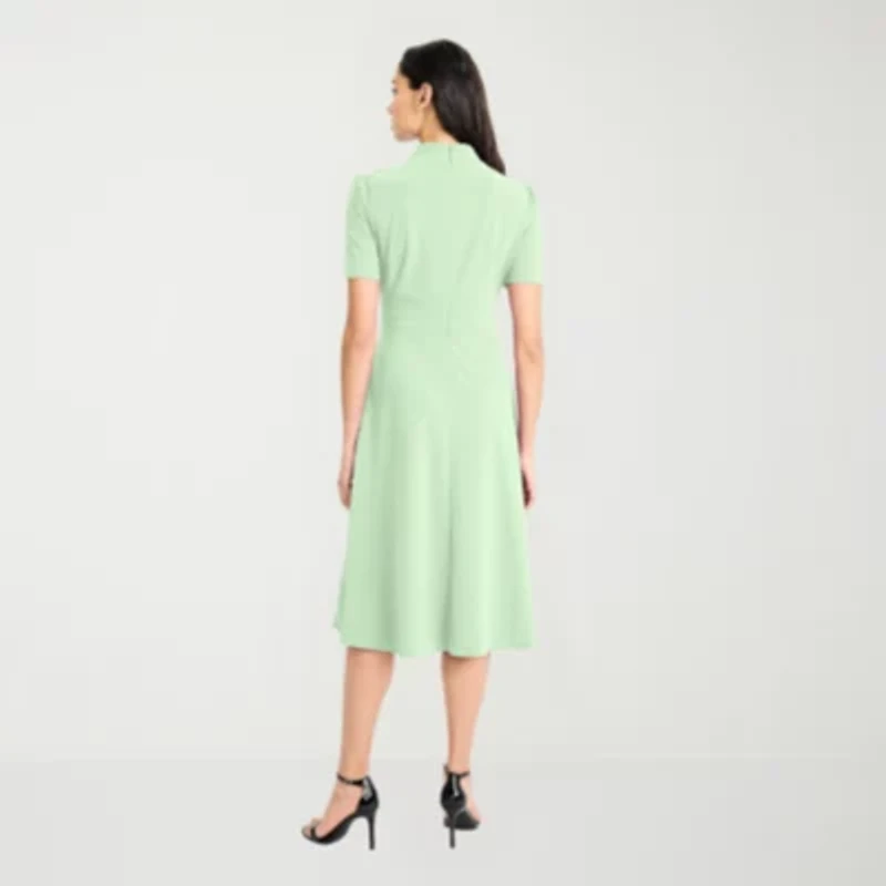 London Style Womens Short Sleeve Midi Fit + Flare Dress