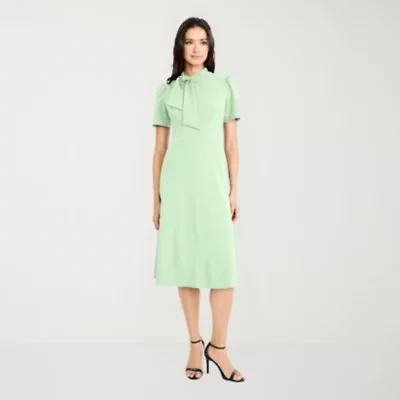 London Style Womens Short Sleeve Midi Fit + Flare Dress