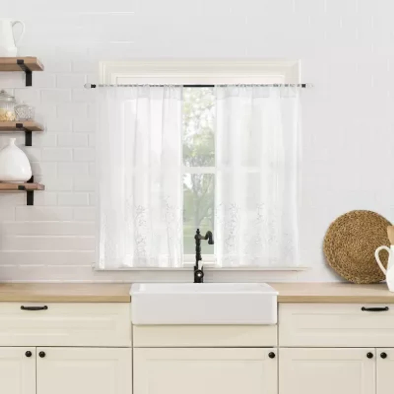 No 918 Eleanora 2-pc. Rod Pocket Window Tier