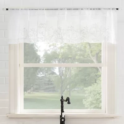 No 918 Eleanora Rod Pocket Tailored Valance
