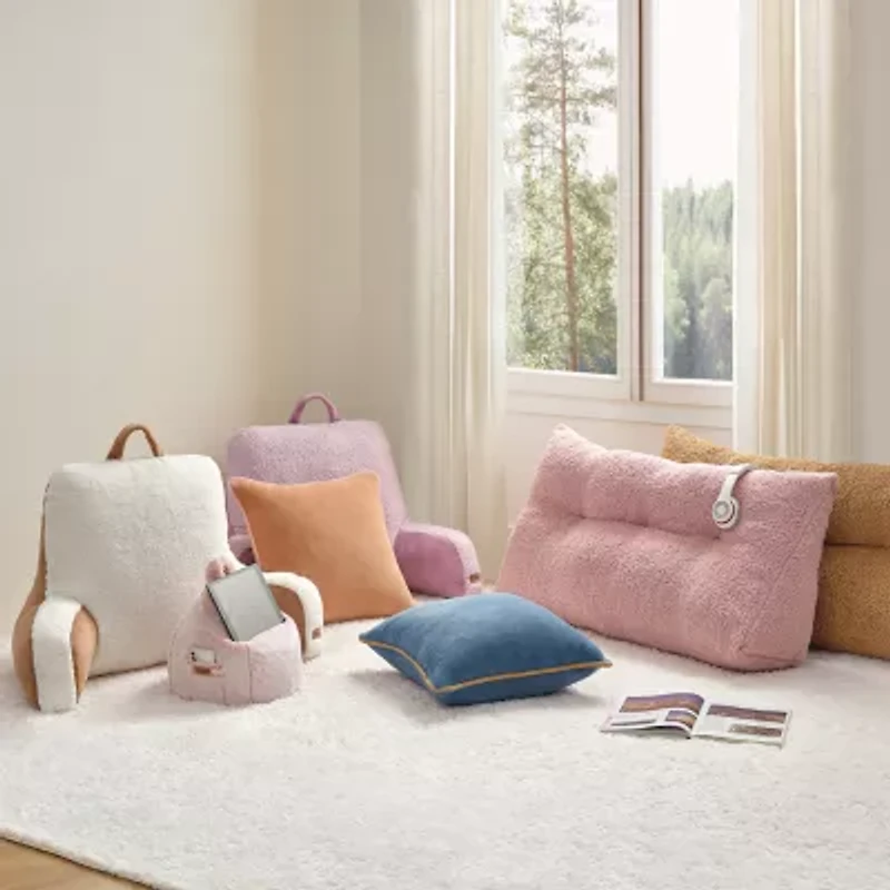 Bearpaw Erin Sherpa Bed Rest Pillow