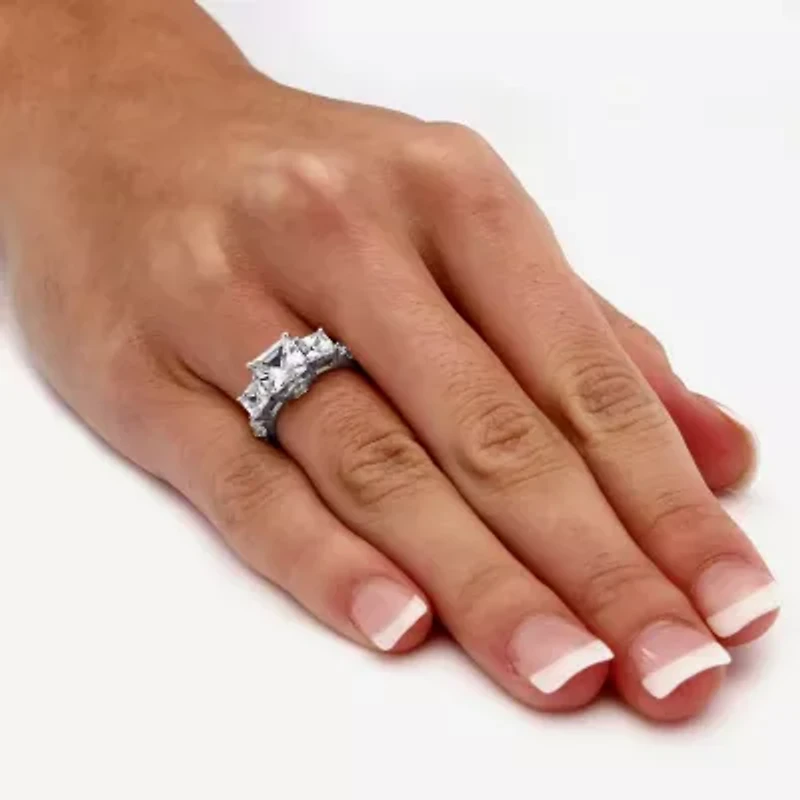 DiamonArt® Womens / CT. T.W. White Cubic Zirconia 10K Gold Engagement Ring