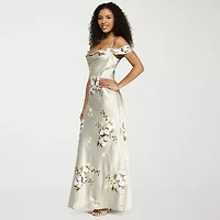 Premier Amour Womens Short Sleeve Floral Fitted Gown