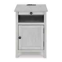 Signature Design By Ashley Treytown Chairside Table