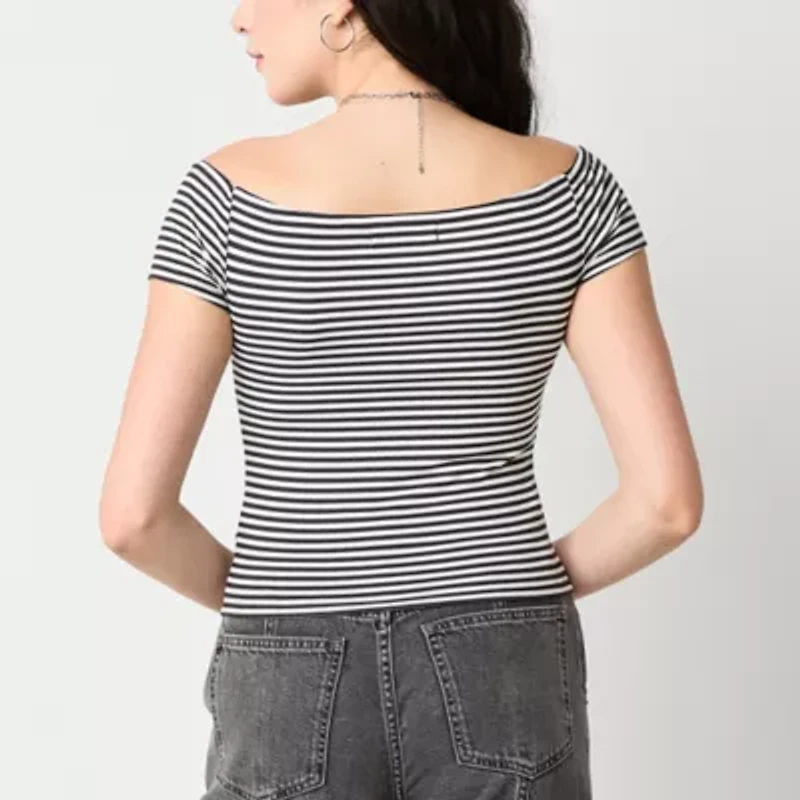 Arizona Off The Shoulder Womens Juniors Short Sleeve T-Shirt