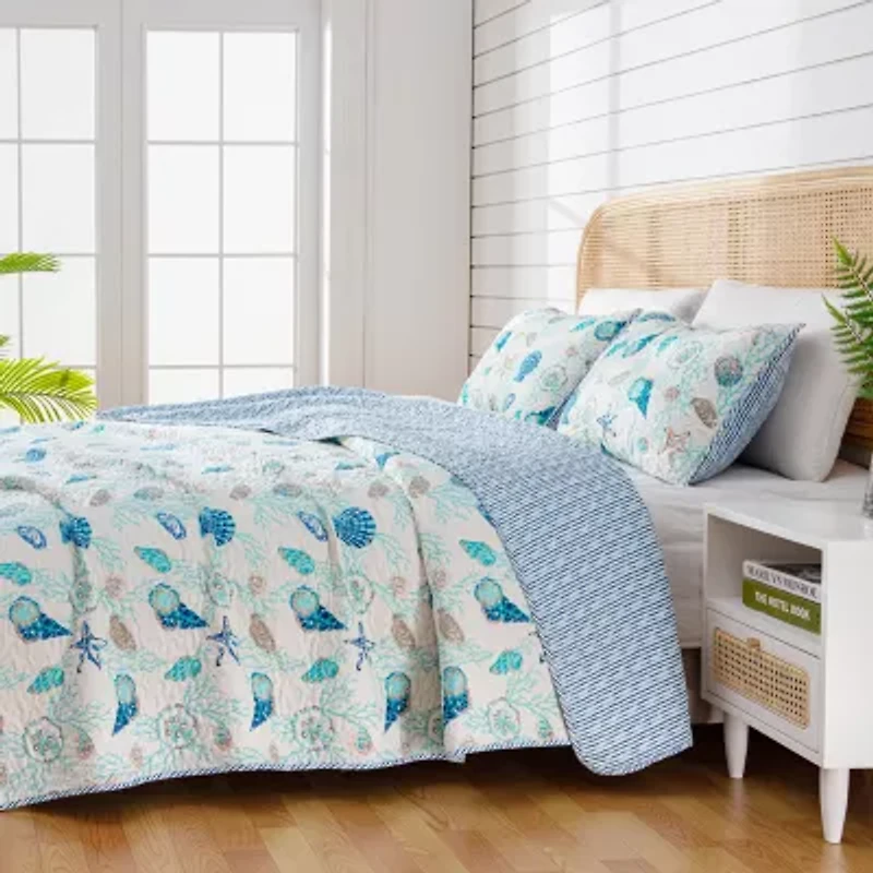 Linery Seashells Coastal Reversible Quilt Set