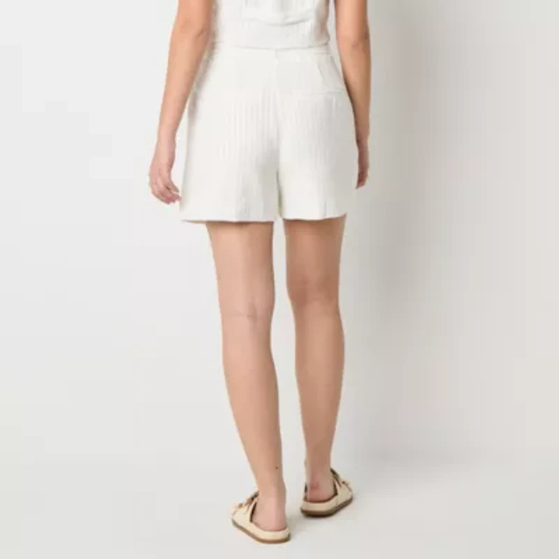 by&by Womens Mid Rise Juniors Pleated Short