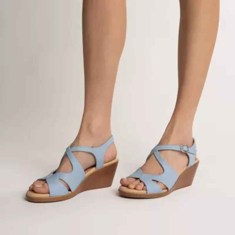 Journee Collection Womens Kedzieii Wedge Sandals