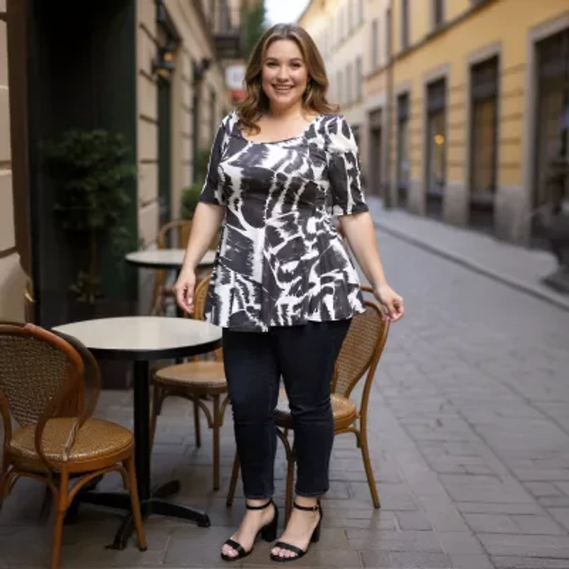 24seven Comfort Apparel Plus Womens Scoop Neck Elbow Sleeve Tunic Top