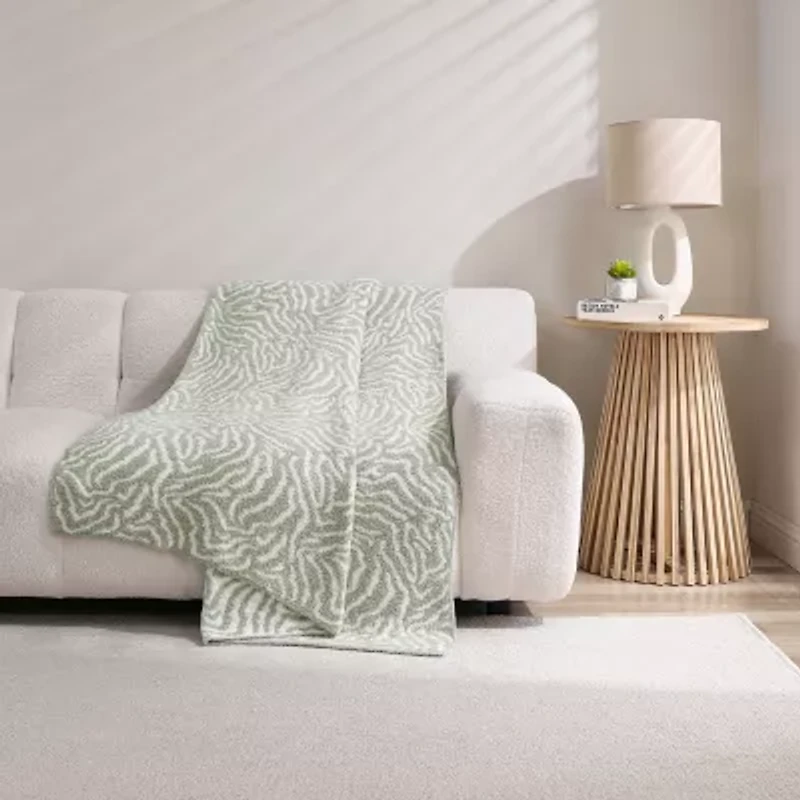 Maya 50x60 Washable Midweight Throw