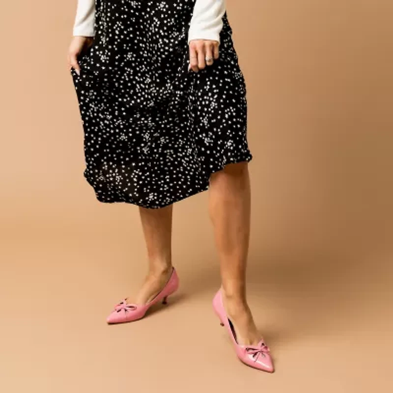 Journee Collection Lutana-Wd Womens Pointed Closed Toe Kitten Heel Pumps