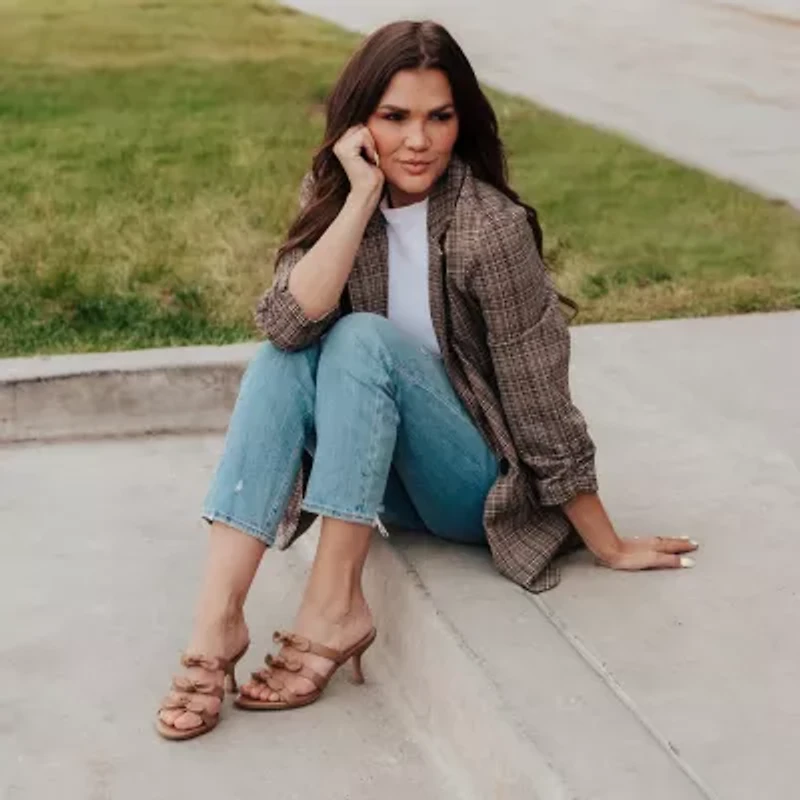 Journee Collection Kristina Womens Round Open Toe Kitten Heel Pumps