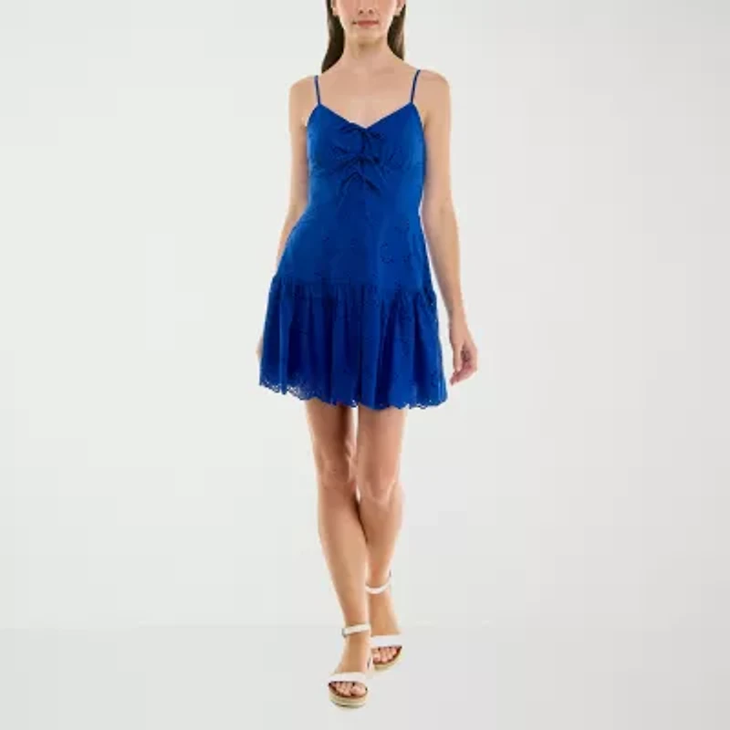 Trixxi Womens Sleeveless Juniors Fit + Flare Dress
