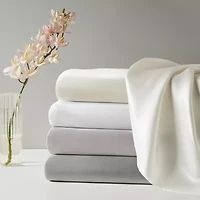 Madison Park Single Silk Pillowcase