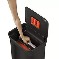 Joseph Joseph Titan 30L Trash Compactor