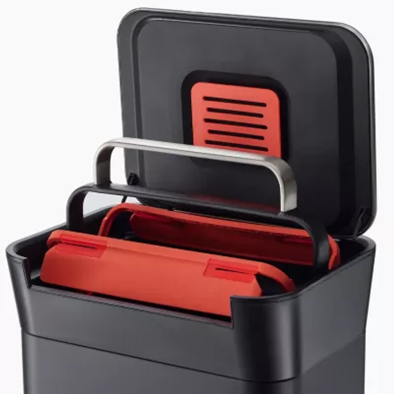 Joseph Joseph Titan 30L Trash Compactor