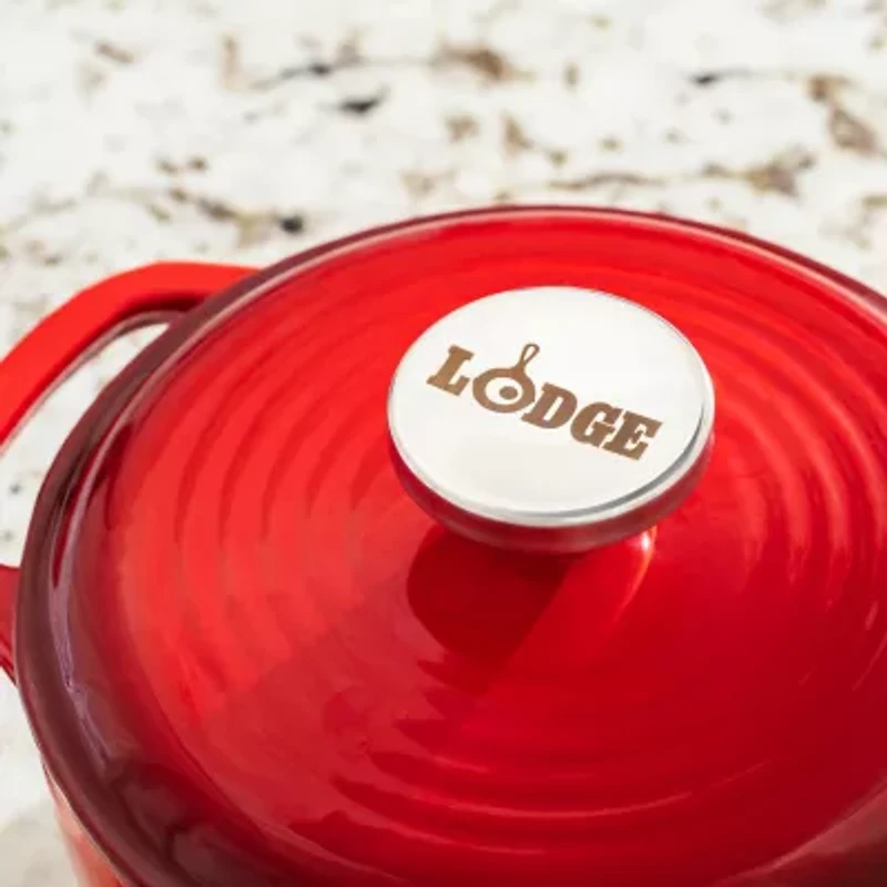 Lodge Cookware Dutch Oven