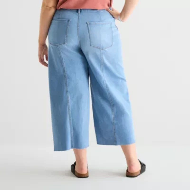 a.n.a Womens - Plus High Rise Frayed Hem Cropped Jean