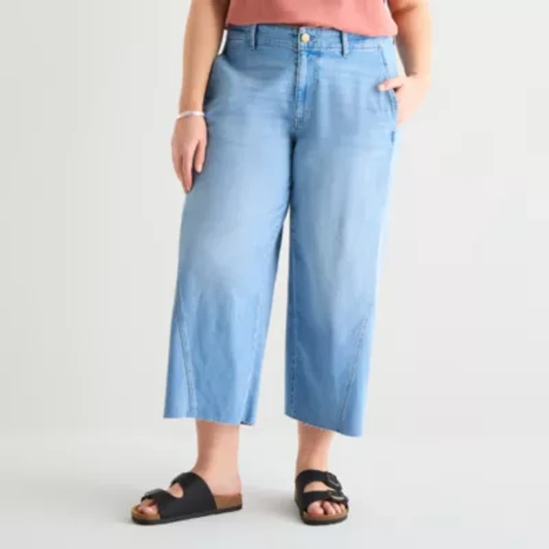 a.n.a Womens - Plus High Rise Frayed Hem Cropped Jean