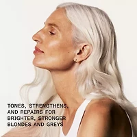 Olaplex No 4p Blonde Enhancer Toning Shampoo 8.5 oz.