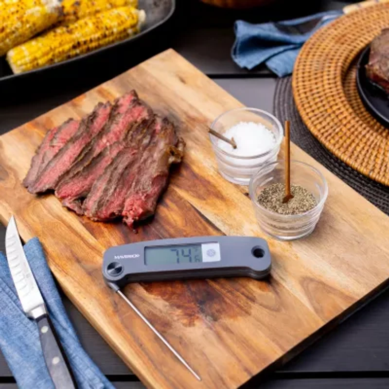 MAVERICK® Extra Large Thermocouple Thermometers