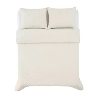 Royal Velvet Diamond Quilt Set