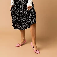 Journee Collection Lutana-Wd Womens Pointed Closed Toe Kitten Heel Pumps