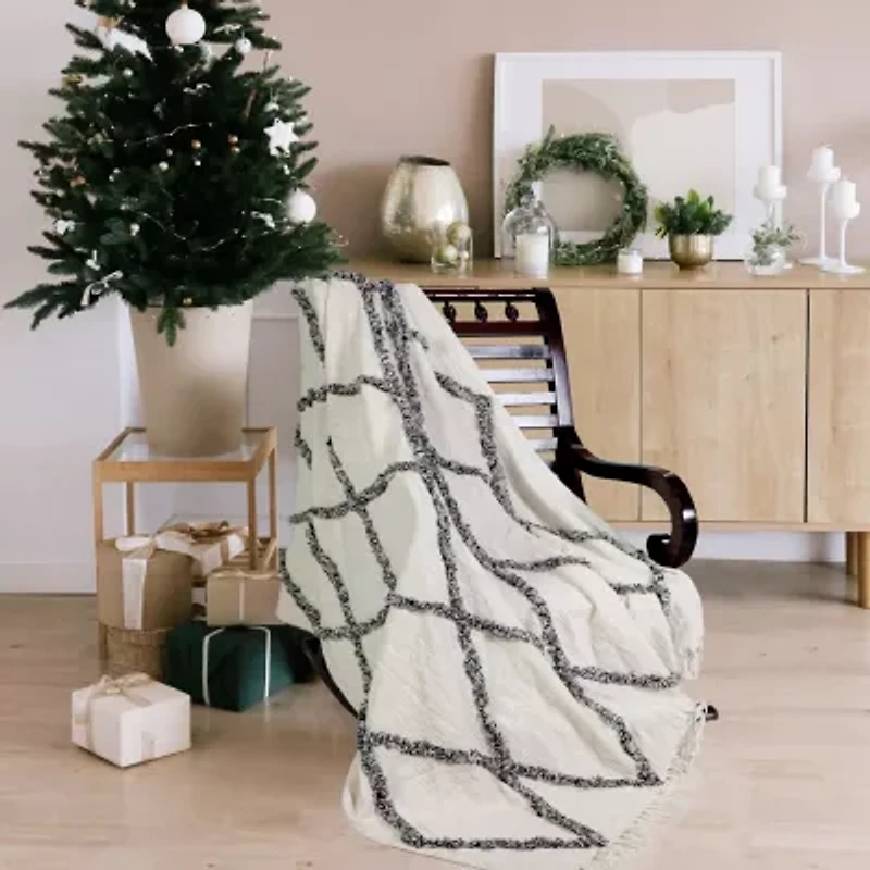 LR Home David Diamond Washable Throw