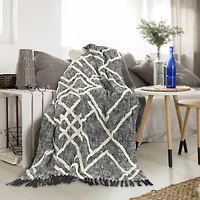 LR Home Luke Diamond Washable Throw