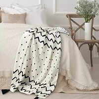 LR Home Jack Modern Throw