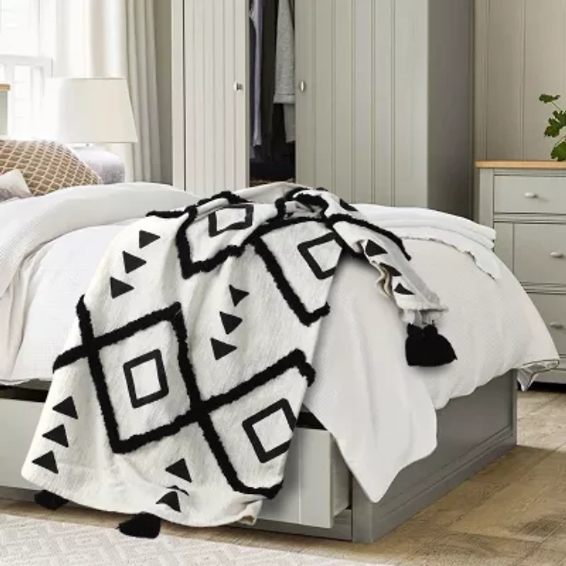 LR Home Ethan Modern Throw