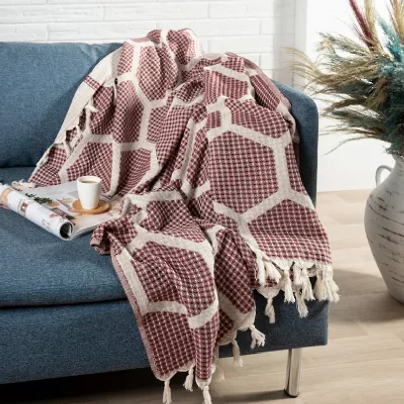 LR Home Ashe Geometric Washable Throw