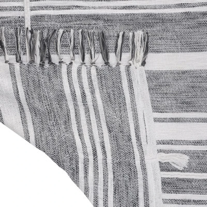 LR Home Cameron Stripe Washable Throw