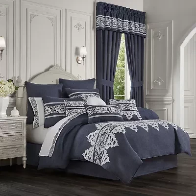 Five Queens Court Shelburne4-pc. Damask + Scroll Comforter Set