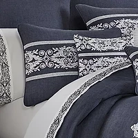 Five Queens Court Shelburne4-pc. Damask + Scroll Comforter Set