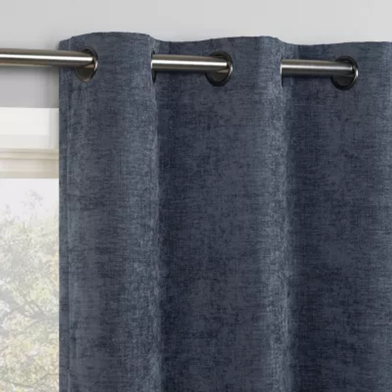 Sun Zero Isidora Grommet Top Energy Saving 100% Blackout Single Curtain Panel