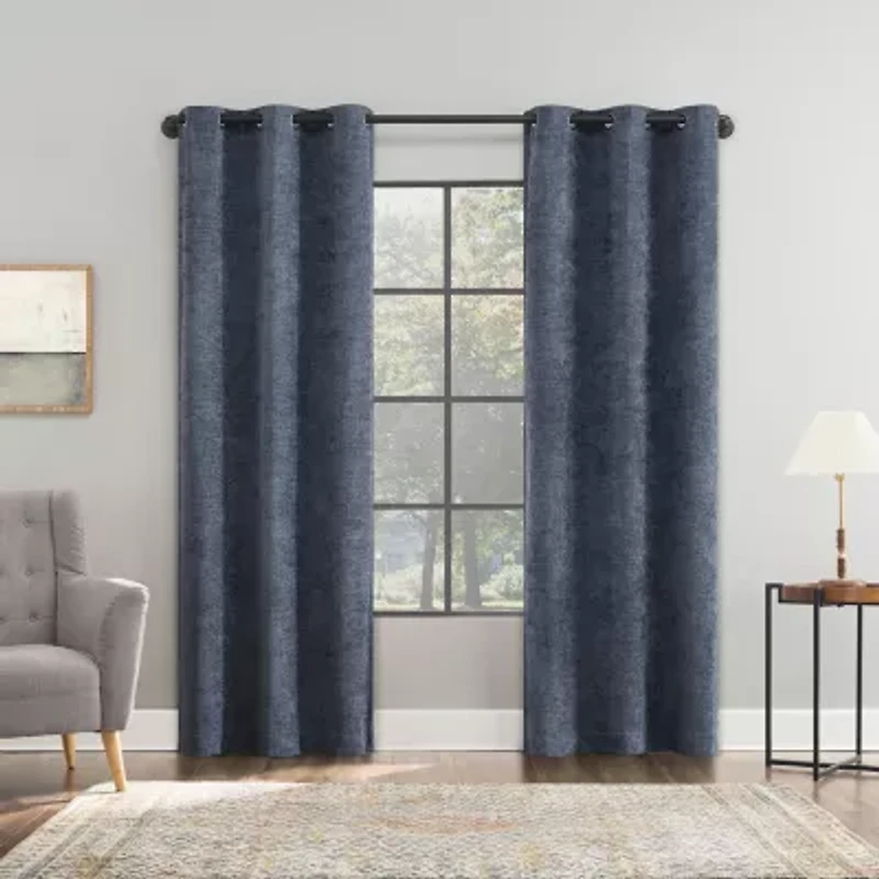 Sun Zero Isidora Grommet Top Energy Saving 100% Blackout Single Curtain Panel
