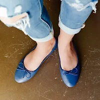 Journee Collection Womens Vika Ballet Flats