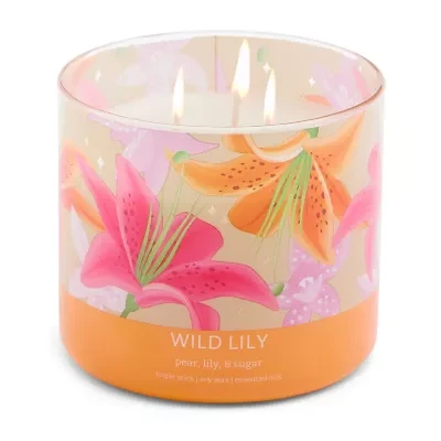 Distant Lands 14oz Wild Lily 3-Wick Scented Jar Candle