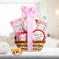 Alder Creek White Tea And Ginger Spa Basket Chocolate Gift Set