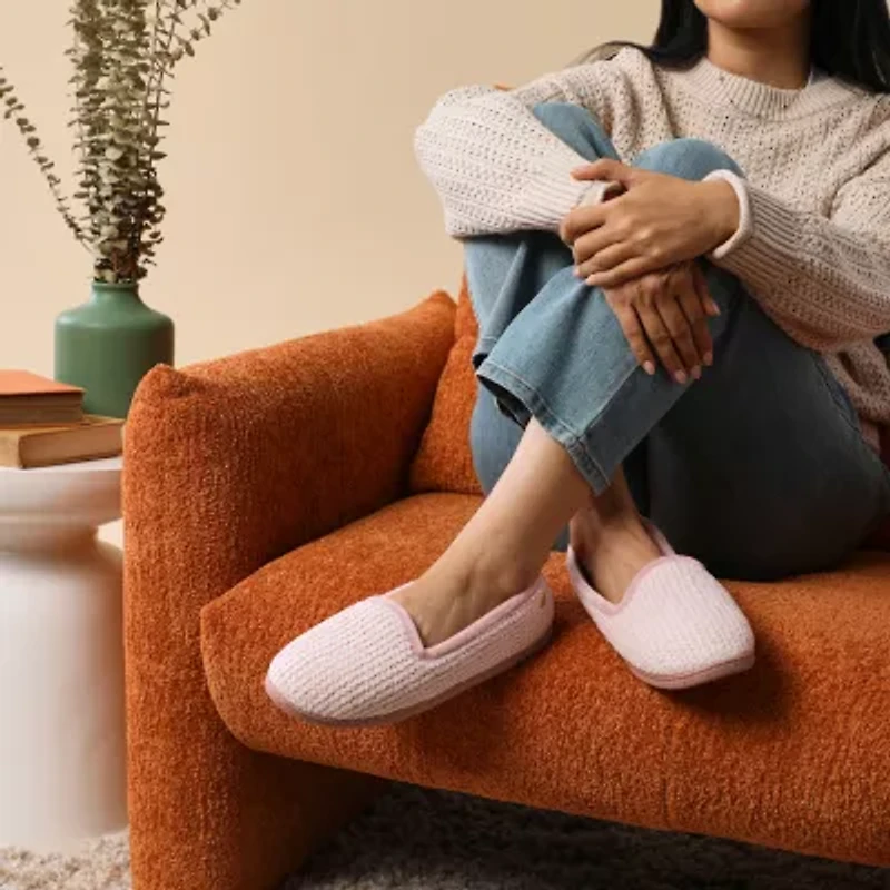 Dearfoams Rachel Marled Chenille Closed Back Womens Memory Foam Slip-On Slippers