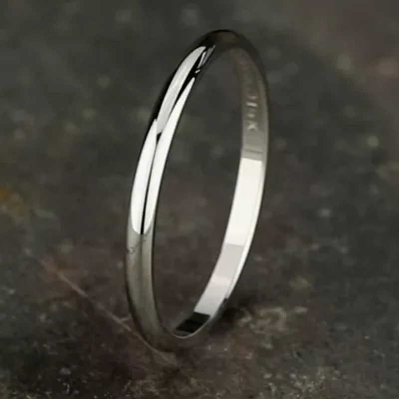 Womens 2MM Platinum Wedding Band