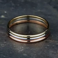 Womens 14K Gold Wedding Band