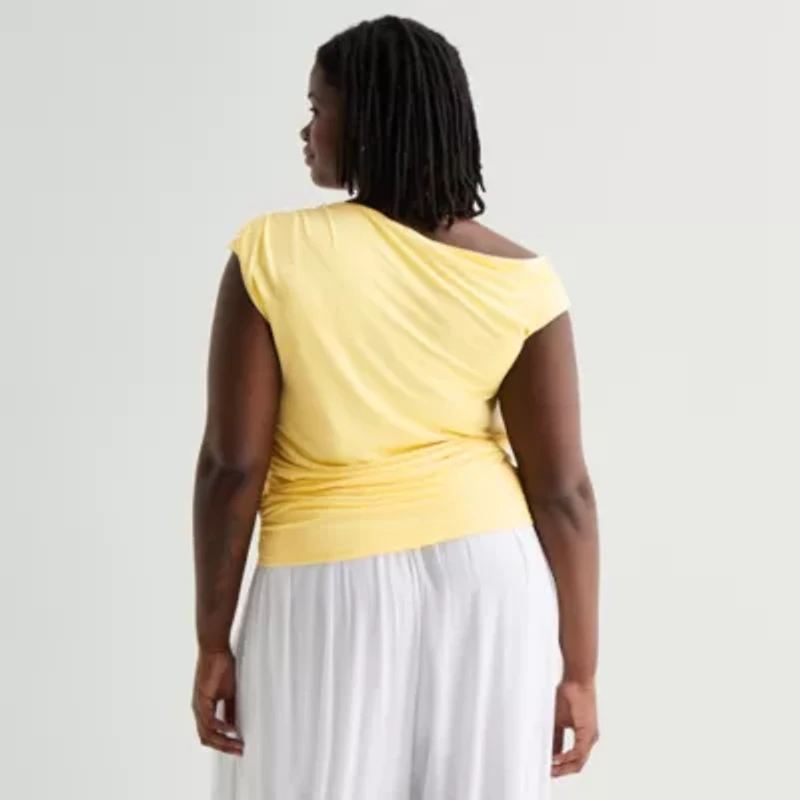 Forever 21 Womens Juniors Plus T-Shirt