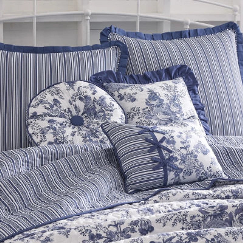 Laurel Manor Toile Garden Round Throw Pillow