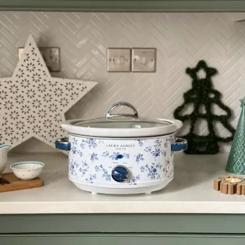 Laura Ashley 3 1/2 Qt Slow Cooker