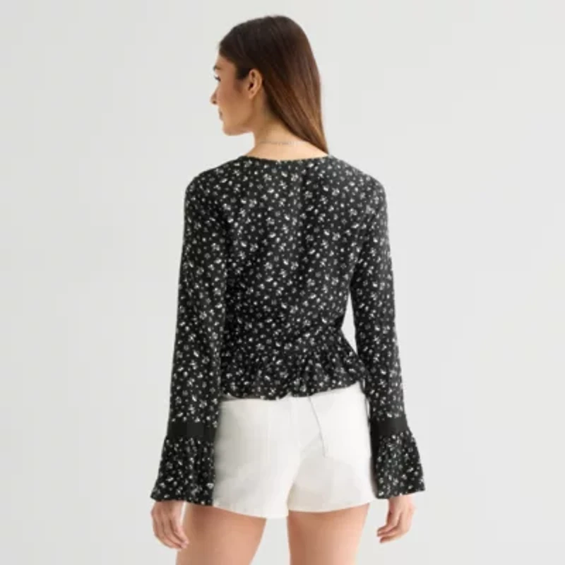 Arizona Womens Juniors Round Neck Long Sleeve Blouse